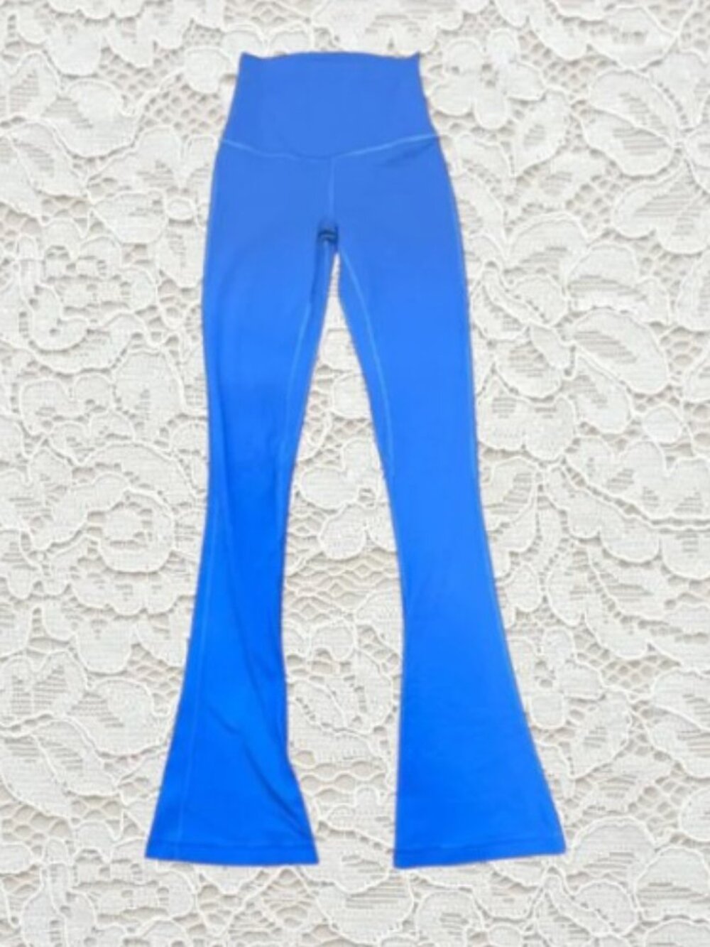 Lululemon Periwinkle Flared Bootcut Athletic Leggings